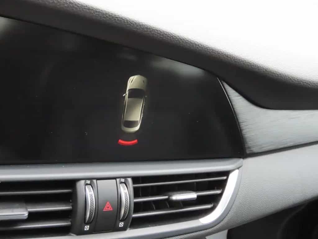 Alfa Romeo Giulia Super 1.Hd*Bi-Xen*Navi*Standheiz.*SHZ*PDC 10/2017-photo-12
