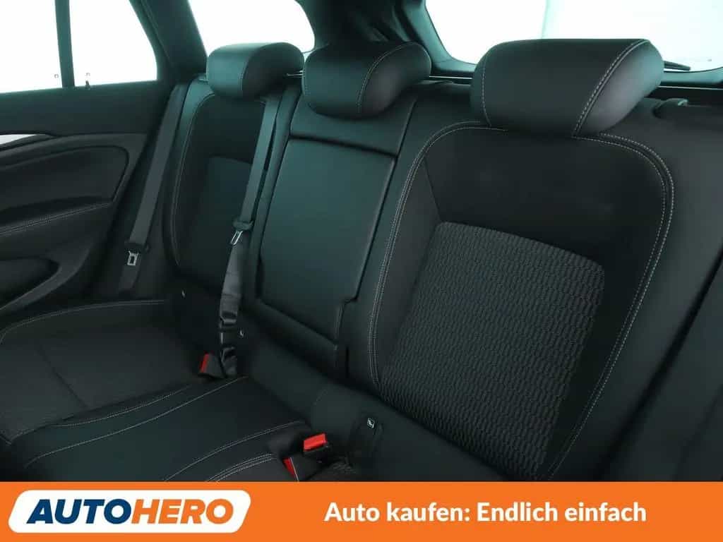 Opel Insignia Sports Tourer 1.5 SIDI Turbo INNOVATION 03/2019-photo-13