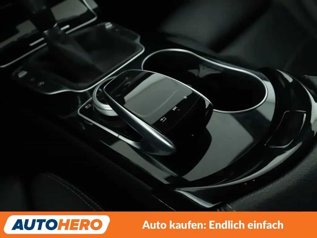 Mercedes-Benz C-Class 180 CGI T AMG Line*LED*NAVI*TEMPO*PDC*SHZ* 10/2017-photo-23