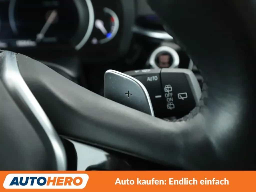 BMW 5 Series 520d Sport Line Aut.*NAVI*LED*360CAM*ACC*SHZ*LHZ 10/2019-photo-27