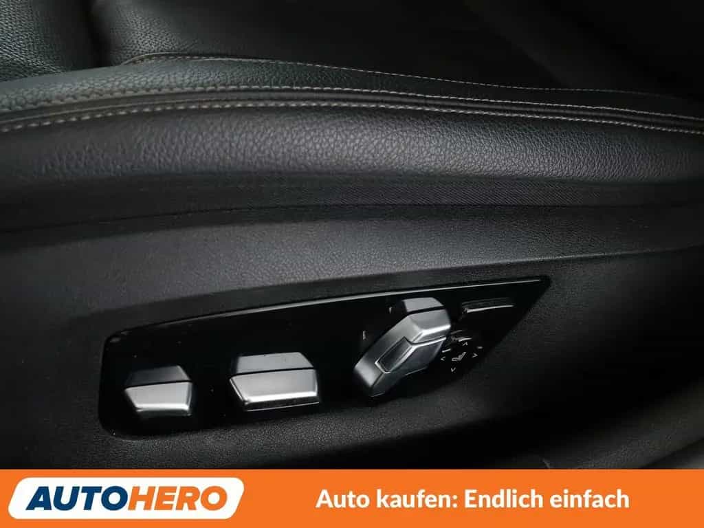 BMW 5 Series 520d Sport Line Aut.*NAVI*LED*360CAM*ACC*SHZ*LHZ 10/2019-photo-30