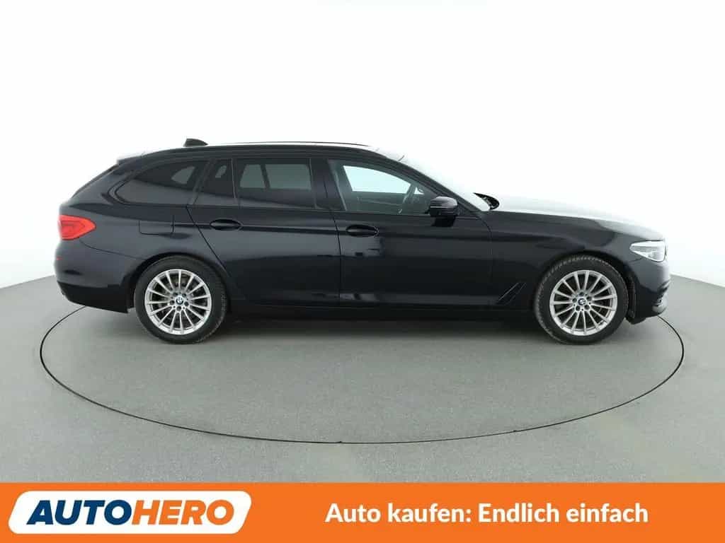 BMW 5 Series 520d Sport Line Aut.*NAVI*LED*360CAM*ACC*SHZ*LHZ 10/2019-photo-6