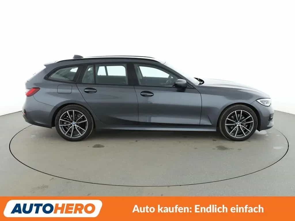 BMW 3 Series 320d Sport Line Aut.*LASER*NAVI*TEMPO*PDC*SHZ* 04/2022-photo-6