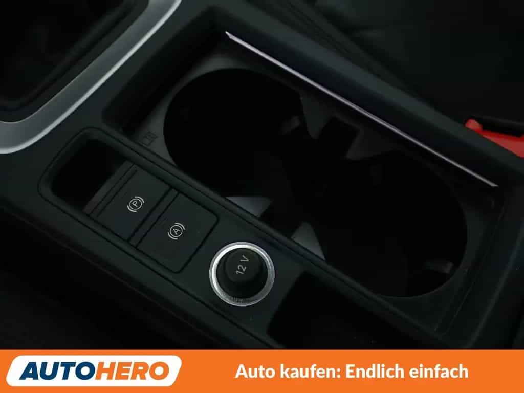 Audi Q3 35 TFSI *NAVI*TEMPO*CAM*PDC*SHZ* 08/2019-photo-27