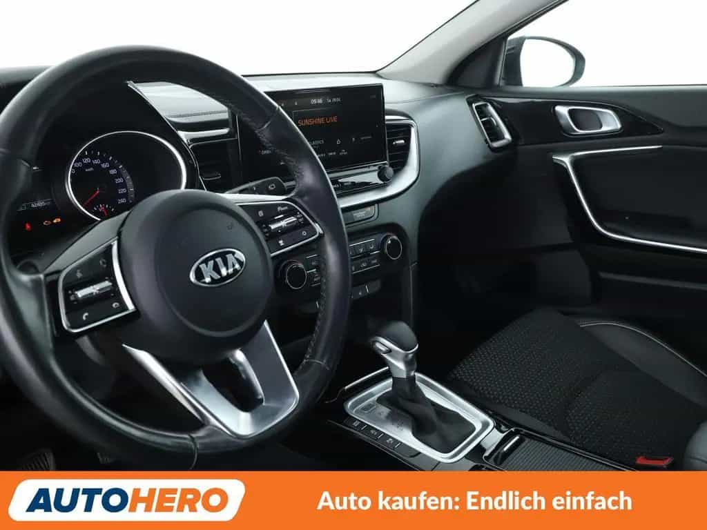 Kia XCeed 1.6 CRDi Mild-Hybrid Spirit Aut*NAVI*LED* 10/2021-photo-10
