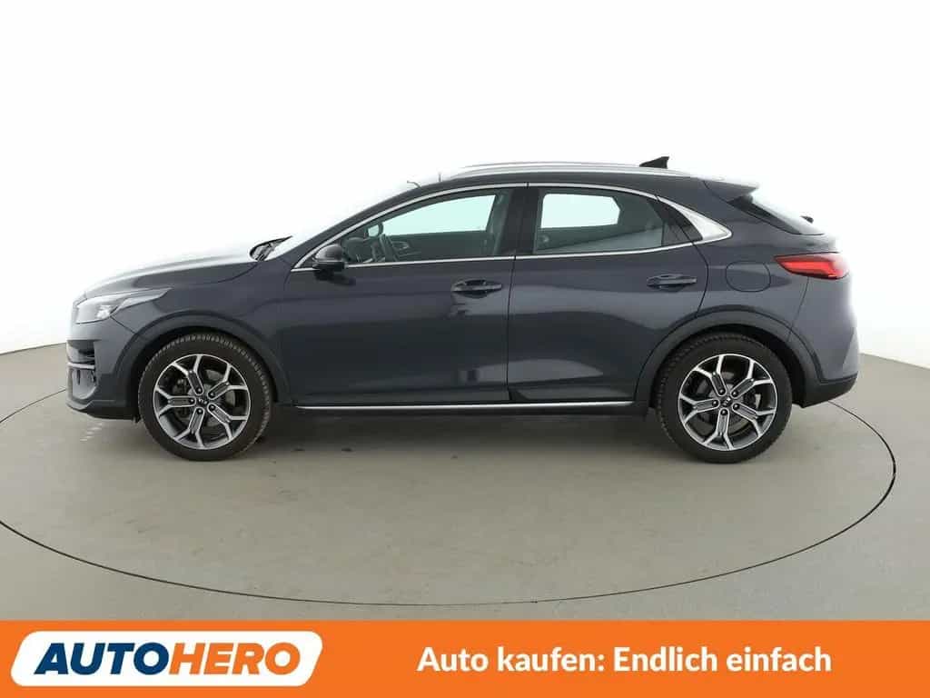 Kia XCeed 1.6 CRDi Mild-Hybrid Spirit Aut*NAVI*LED* 10/2021-photo-2