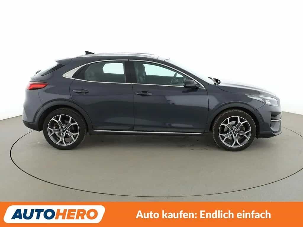 Kia XCeed 1.6 CRDi Mild-Hybrid Spirit Aut*NAVI*LED* 10/2021-photo-6
