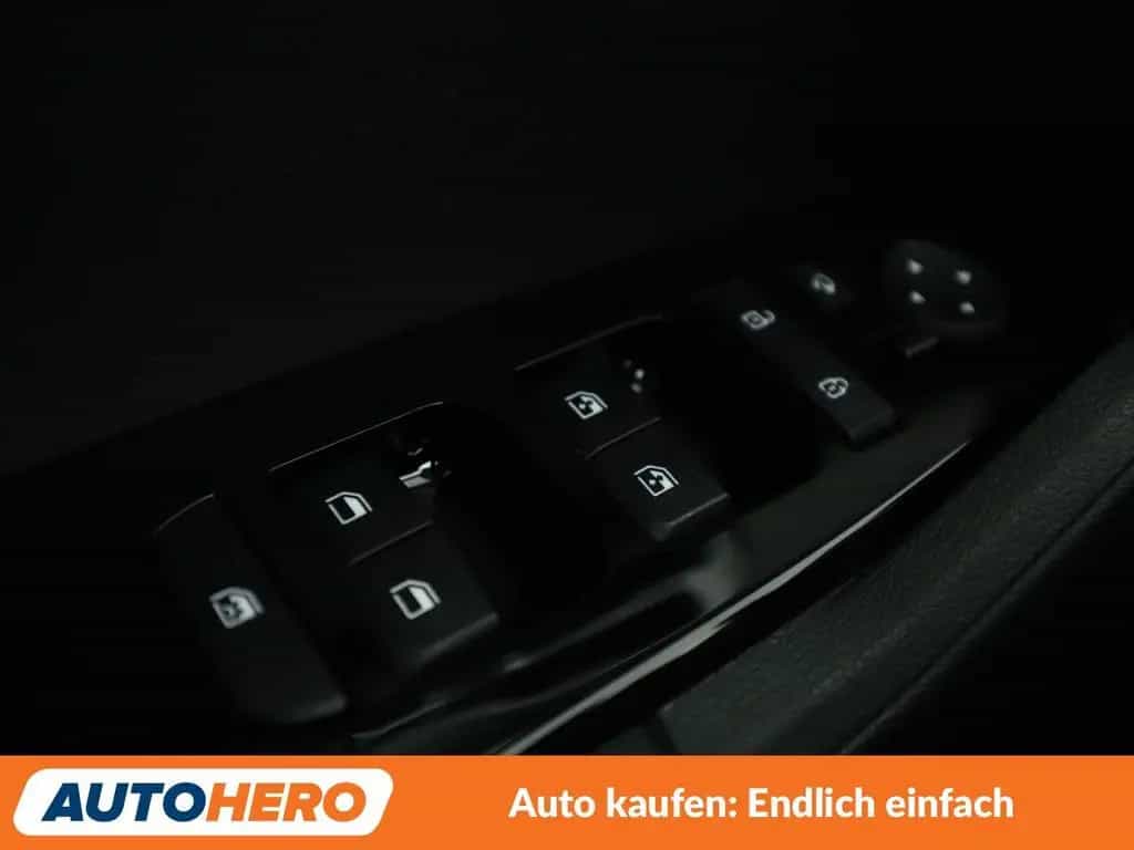 Kia Sportage 1.6 TGDI Mild-Hybrid Vision 4WD Aut. 04/2022-photo-25