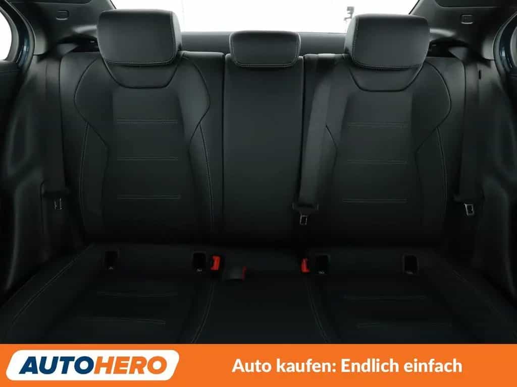 Mercedes-Benz A-Class 35 AMG 4Matic Aut.*LED*NAVI*ACC*CAM*PDC*SHZ* 03/2020-photo-15