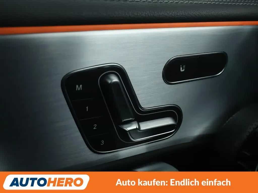 Mercedes-Benz A-Class 35 AMG 4Matic Aut.*LED*NAVI*ACC*CAM*PDC*SHZ* 03/2020-photo-26