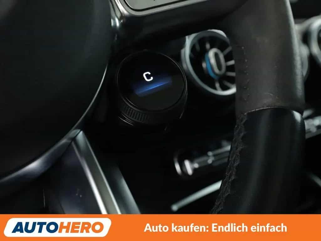Mercedes-Benz A-Class 35 AMG 4Matic Aut.*LED*NAVI*ACC*CAM*PDC*SHZ* 03/2020-photo-30