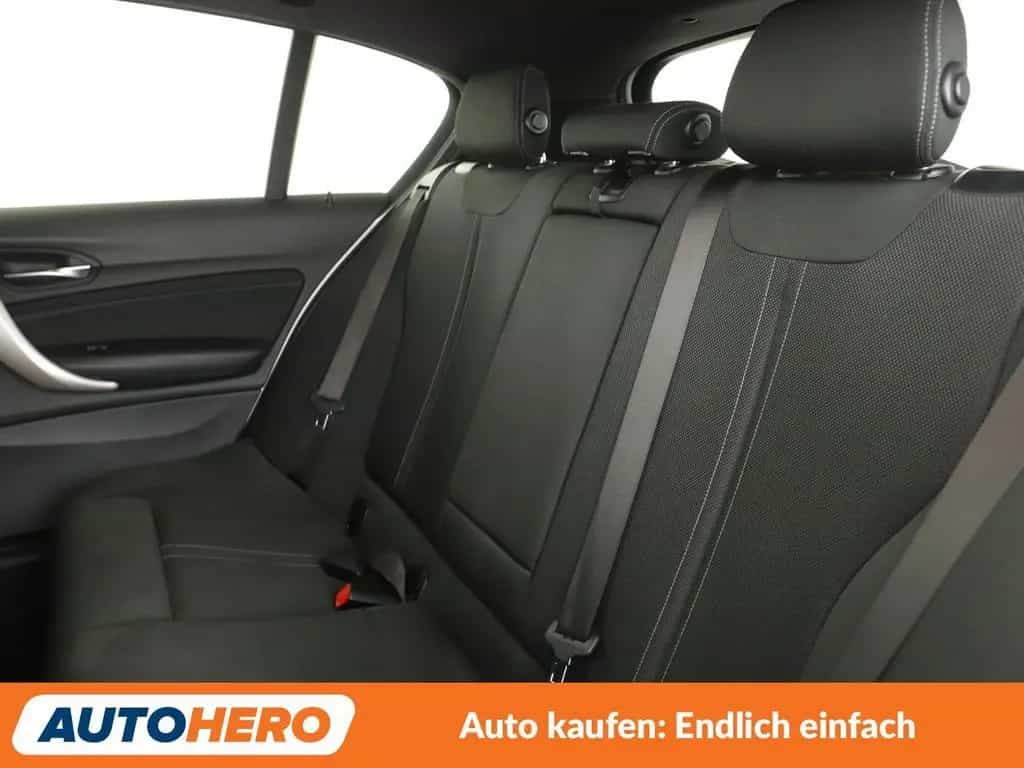 BMW 1 Series 118i Aut. *NAVI*SHZ*PDC*ALU*AUTOKLIMA* 12/2017-photo-13