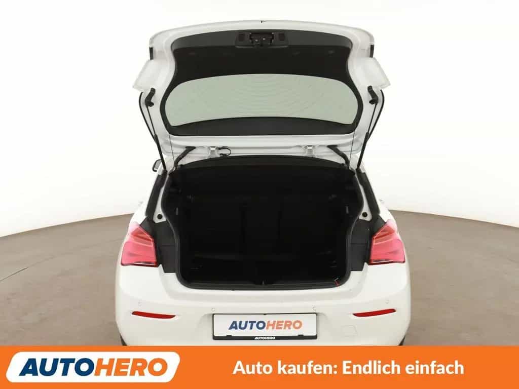 BMW 1 Series 118i Aut. *NAVI*SHZ*PDC*ALU*AUTOKLIMA* 12/2017-photo-16