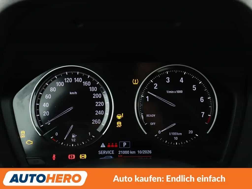 BMW 1 Series 118i Aut. *NAVI*SHZ*PDC*ALU*AUTOKLIMA* 12/2017-photo-19