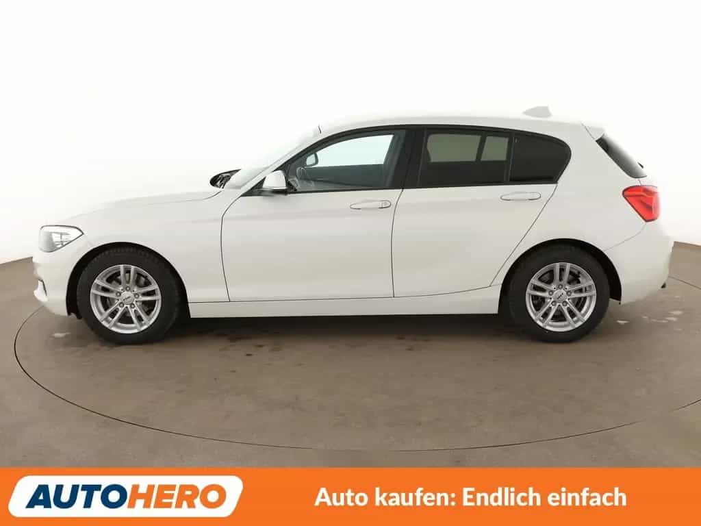 BMW 1 Series 118i Aut. *NAVI*SHZ*PDC*ALU*AUTOKLIMA* 12/2017-photo-2