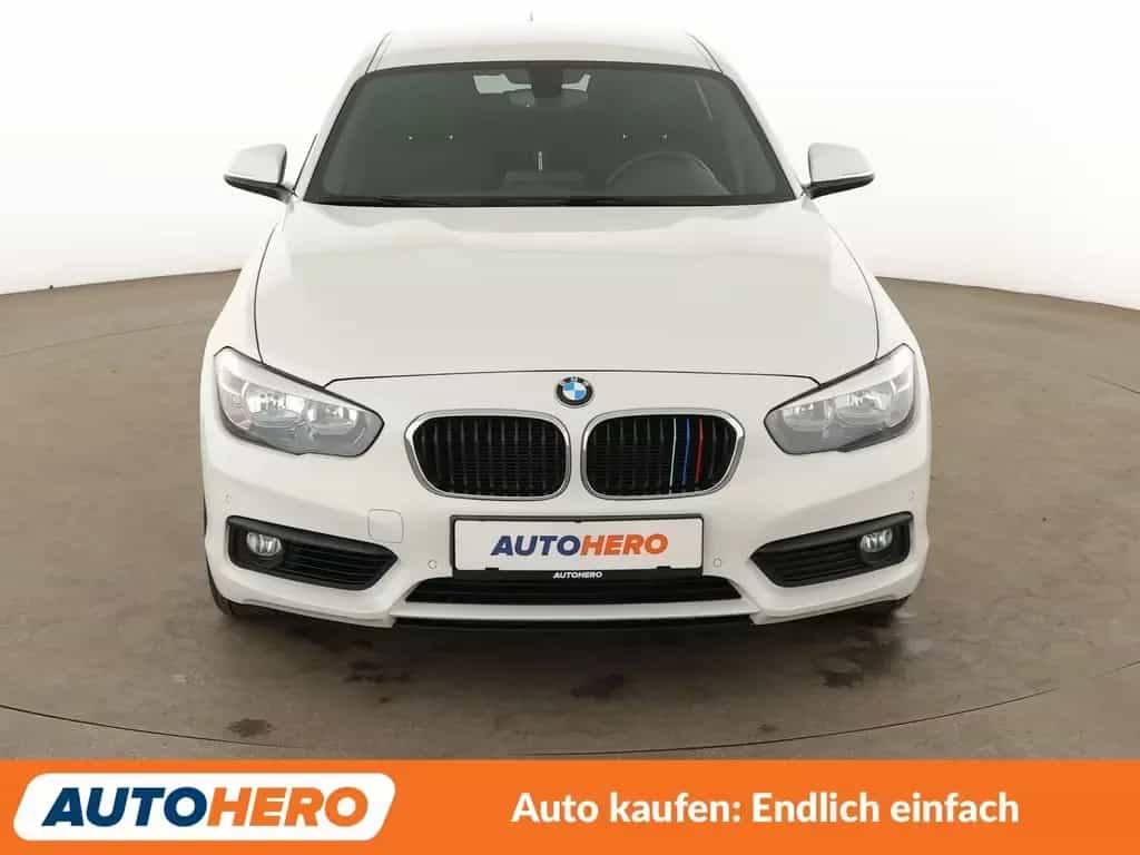 BMW 1 Series 118i Aut. *NAVI*SHZ*PDC*ALU*AUTOKLIMA* 12/2017-photo-8