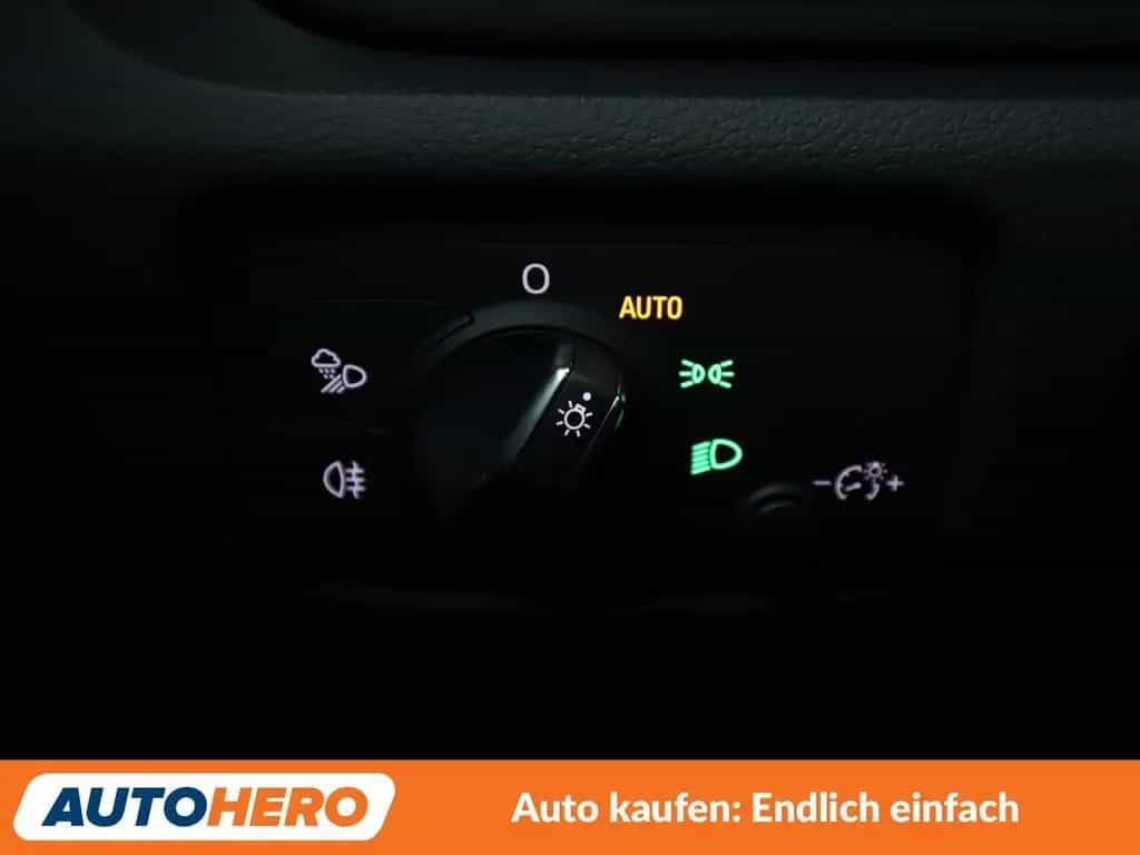 Audi A3 Limousine 1.5 TFSI ACT Design Aut.*NAVI*PDC* 02/2018-photo-25