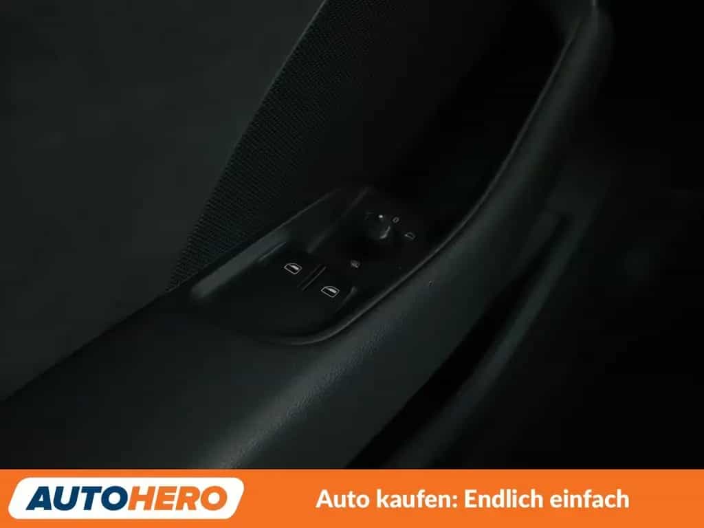 Audi A3 1.4 TFSI ACT ultra Ambition Aut.*S-LINE*LED* 10/2015-photo-26