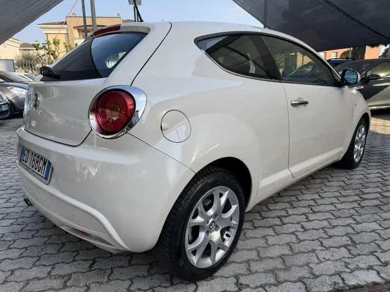 Alfa Romeo MiTo MiTo 1.4 m.air Progression 105cv 06/2010-photo-4