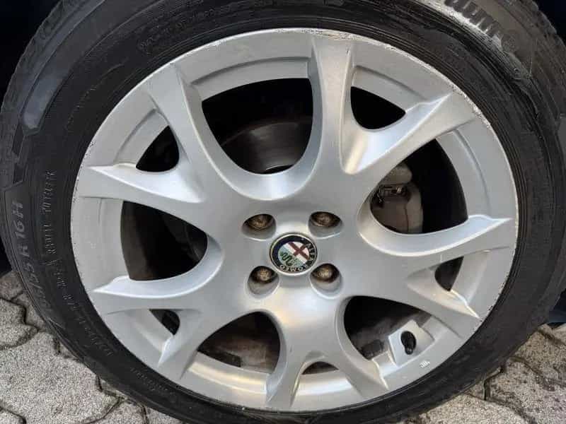 Alfa Romeo MiTo MiTo 1.4 m.air Progression 105cv 06/2010-photo-5