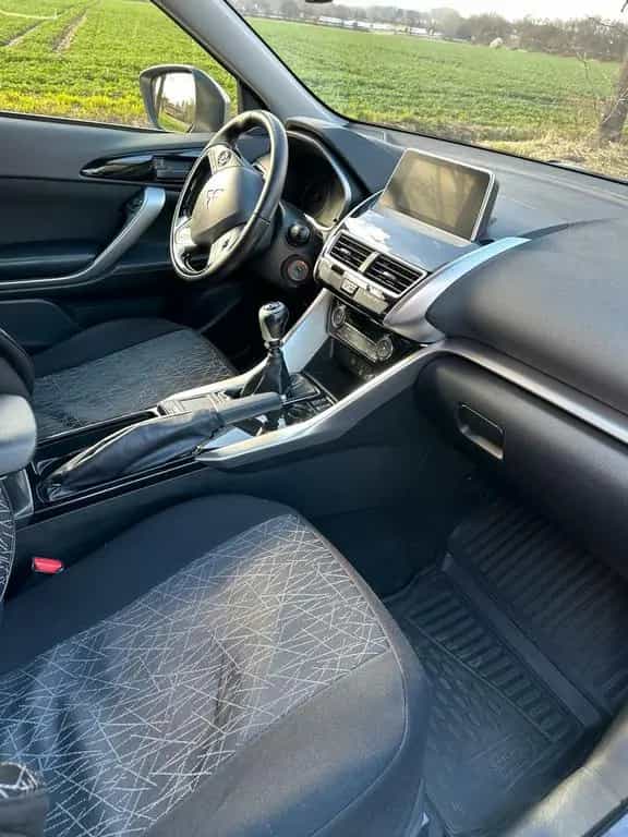 Mitsubishi Eclipse Cross 01/2020-photo-14