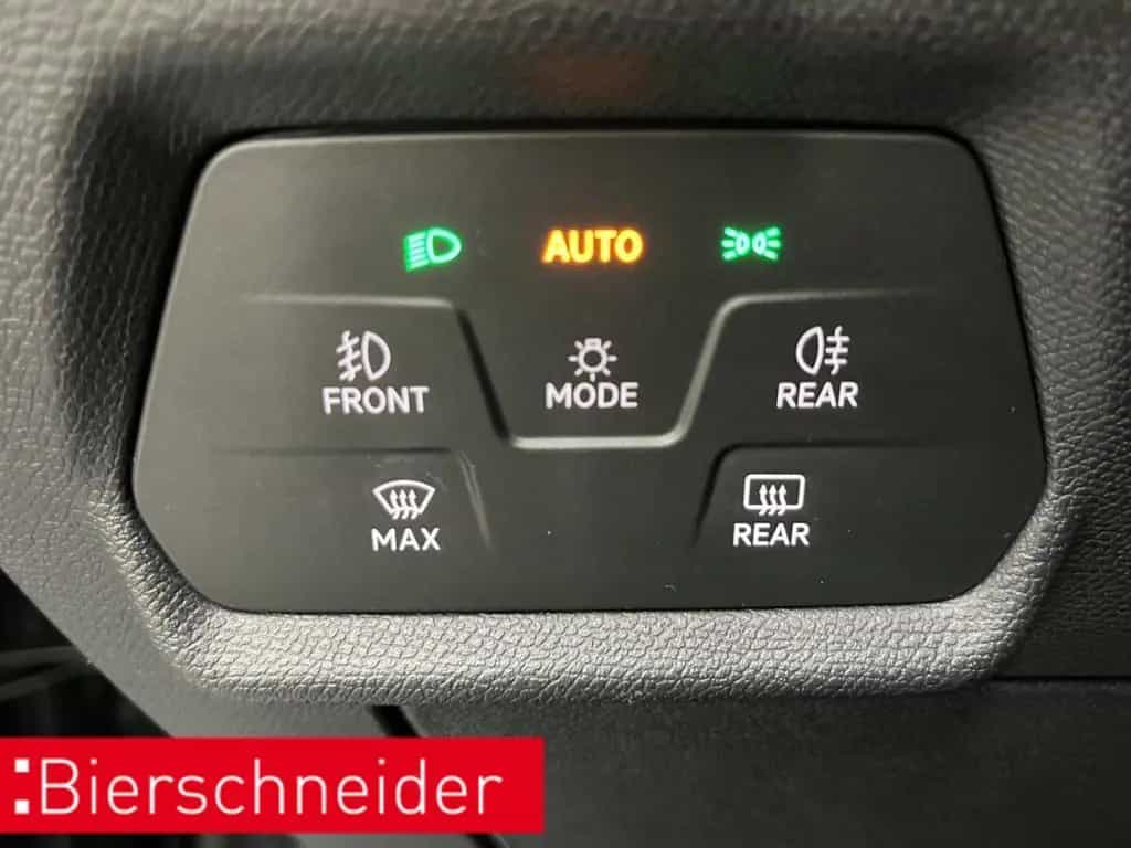 Cupra Leon SP 2.0 TSI DSG 4Dr AB290EUR VZ CUP AHK BEAT 03/2023-photo-37