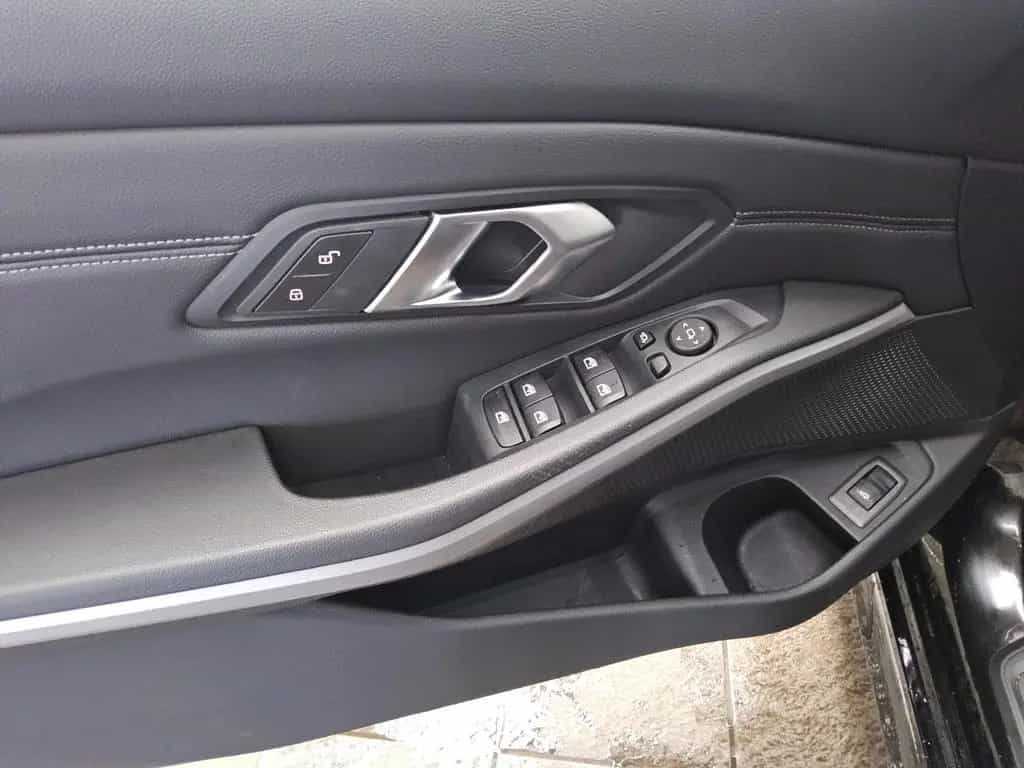 BMW 330 iA Touring xDr Advantage Navi LED+ LC-Pro 10/2021-photo-9