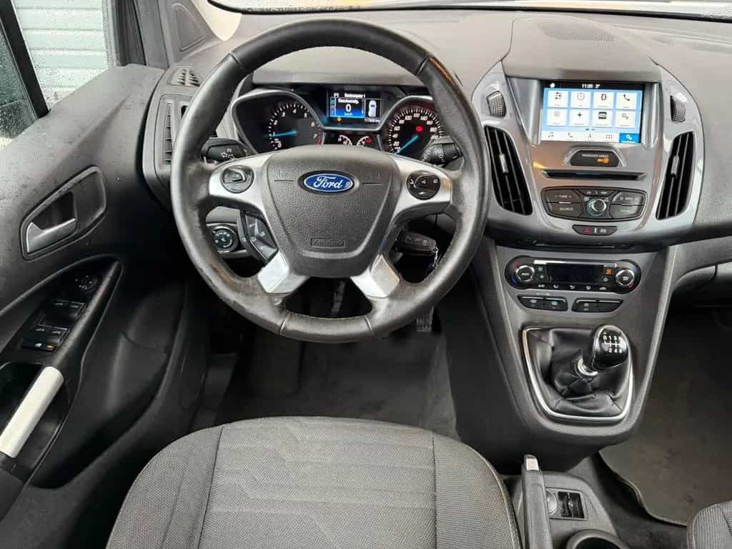 Ford Tourneo Conecct Titanium Pano*Navi*Kamera*AHK* 06/2018-photo-2
