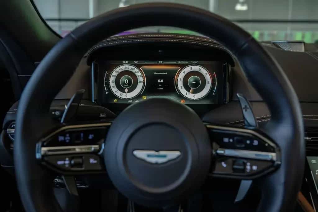 Aston Martin DB12 VOLANTE 4.0 V8 08/2024-photo-16