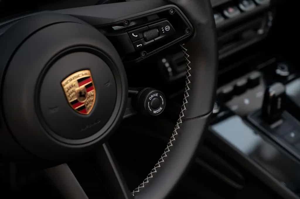 Porsche 992 992 Targa 4 GTS 09/2023-photo-17
