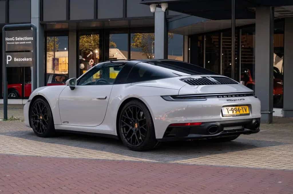 Porsche 992 992 Targa 4 GTS 09/2023-photo-2