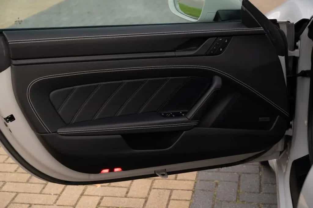 Porsche 992 992 Targa 4 GTS 09/2023-photo-31