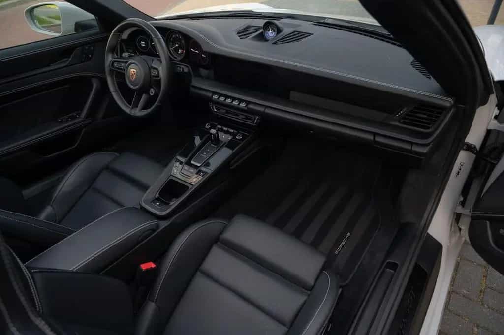 Porsche 992 992 Targa 4 GTS 09/2023-photo-45
