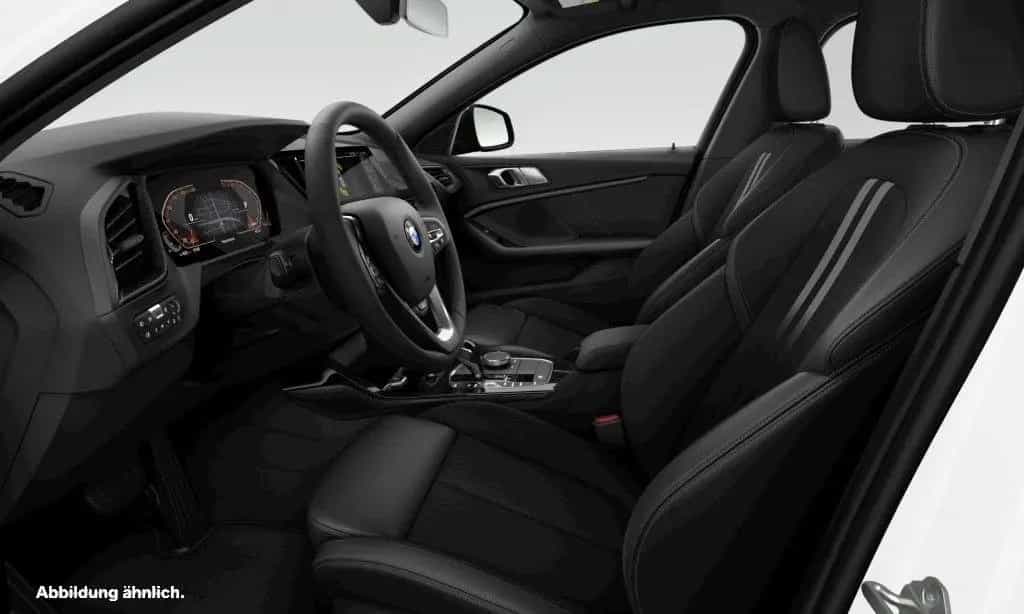 BMW 1 Series 118i Sport Line LED LC Prof. DA PA RFK Pano HiFi 03/2023-photo-3