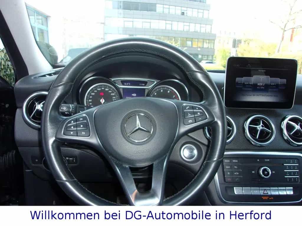 Mercedes-Benz GLA-Class 180 Style,Klima,Navi,Tel,Winterpak,Pdc v+h 03/2019-photo-12