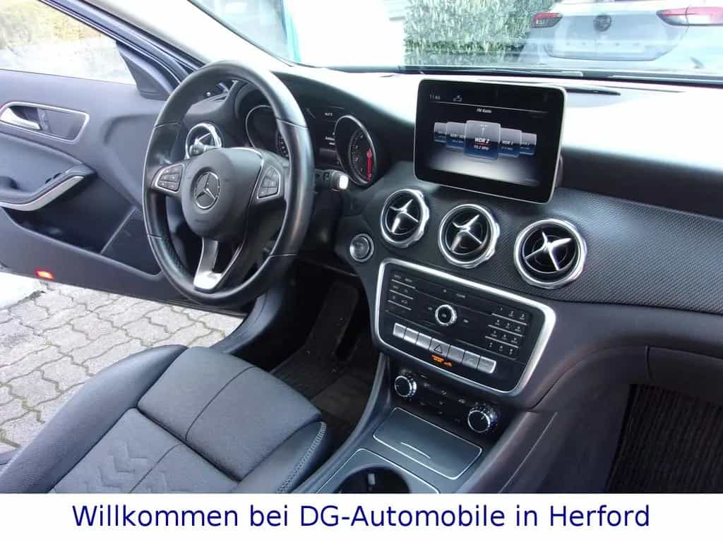 Mercedes-Benz GLA-Class 180 Style,Klima,Navi,Tel,Winterpak,Pdc v+h 03/2019-photo-17