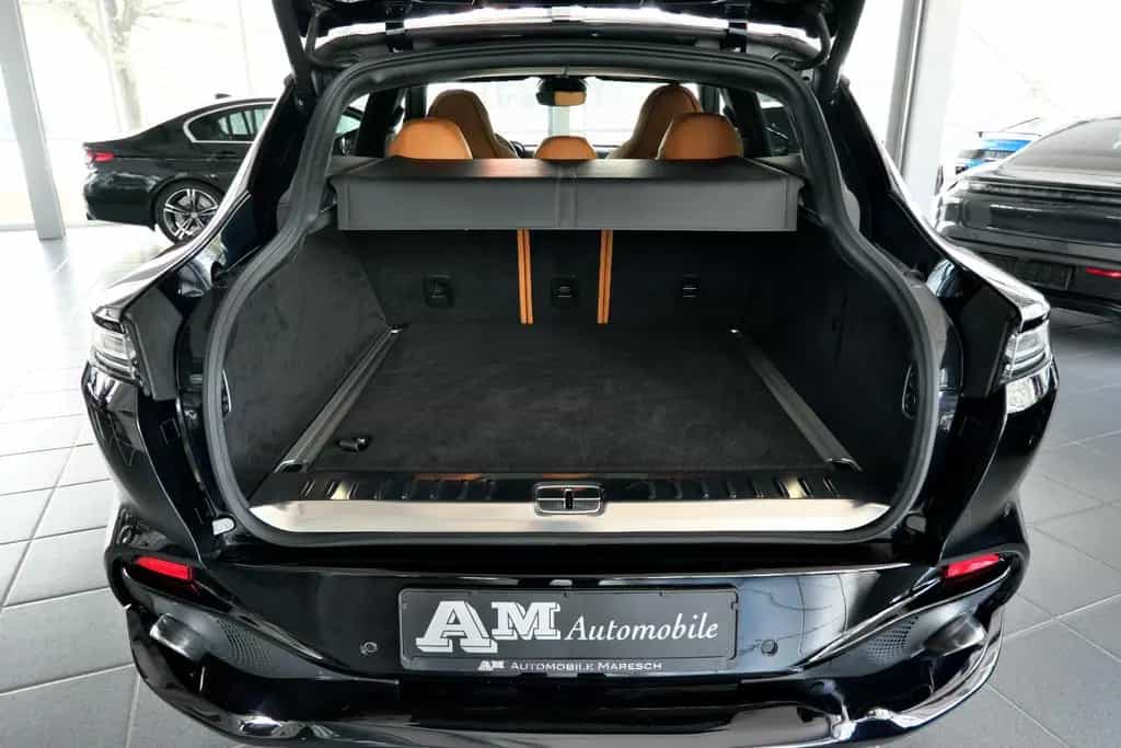 Aston Martin DBX 4.0 V8 Sitzbelüftung Bi-Color DeutschesFZ 09/2021-photo-18