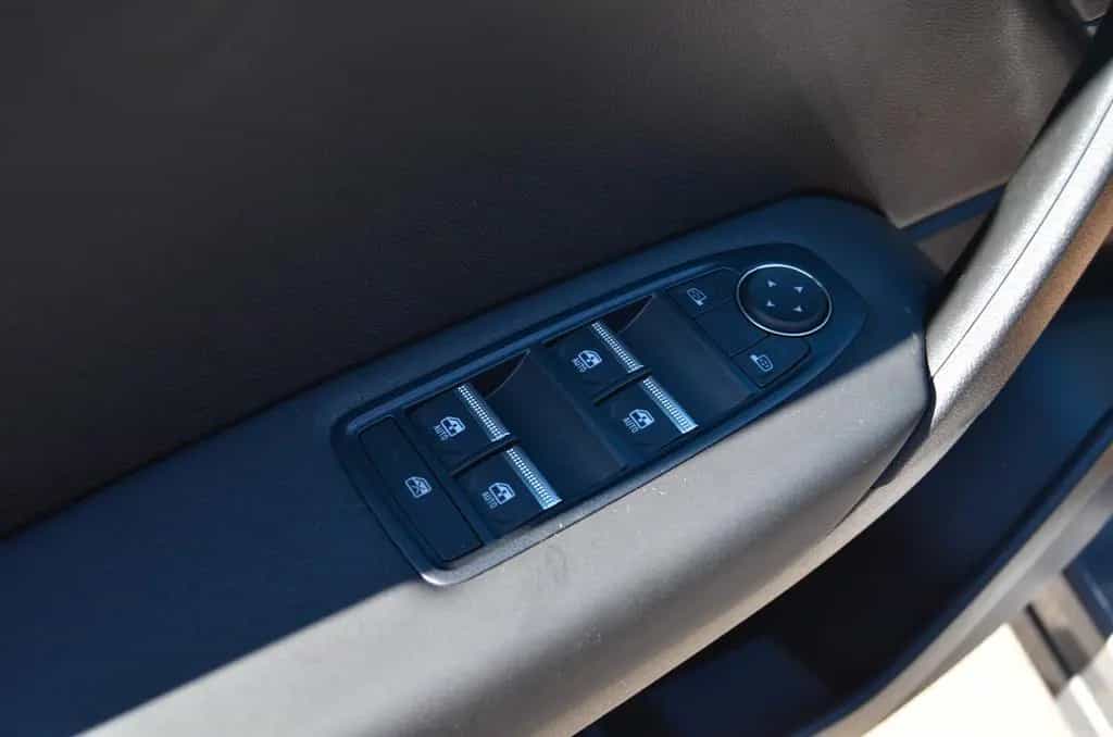 Mitsubishi ASX 1.2 T. Diamant Plus 6MT KEYLESS SHZ AKTION null-photo-22