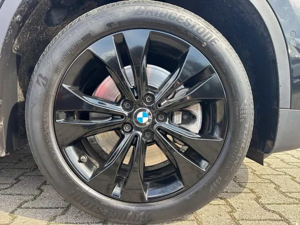 BMW X1 20 d xDrive Sport Line AHK-abnehmbar Navi LED 03/2021-photo-14