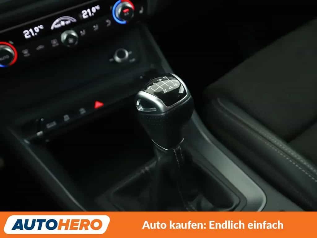 Audi Q3 Sportback 35 TFSI S line*ACC*VC*PDC*SHZ* 12/2019-photo-24
