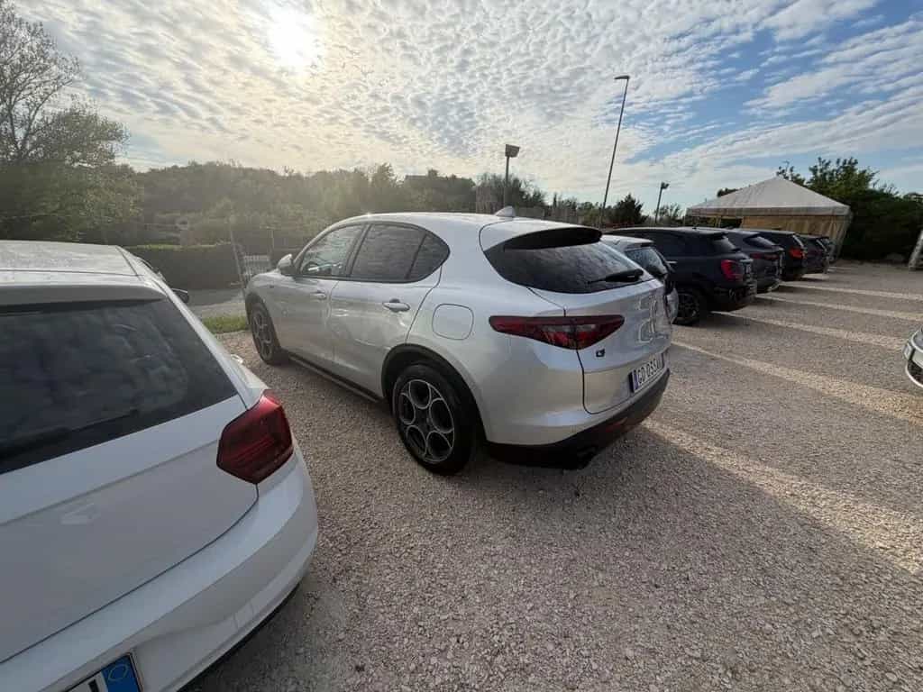 Alfa Romeo Stelvio 2.2 Turbodiesel 190 CV AT8 Q4 10/2020-photo-3