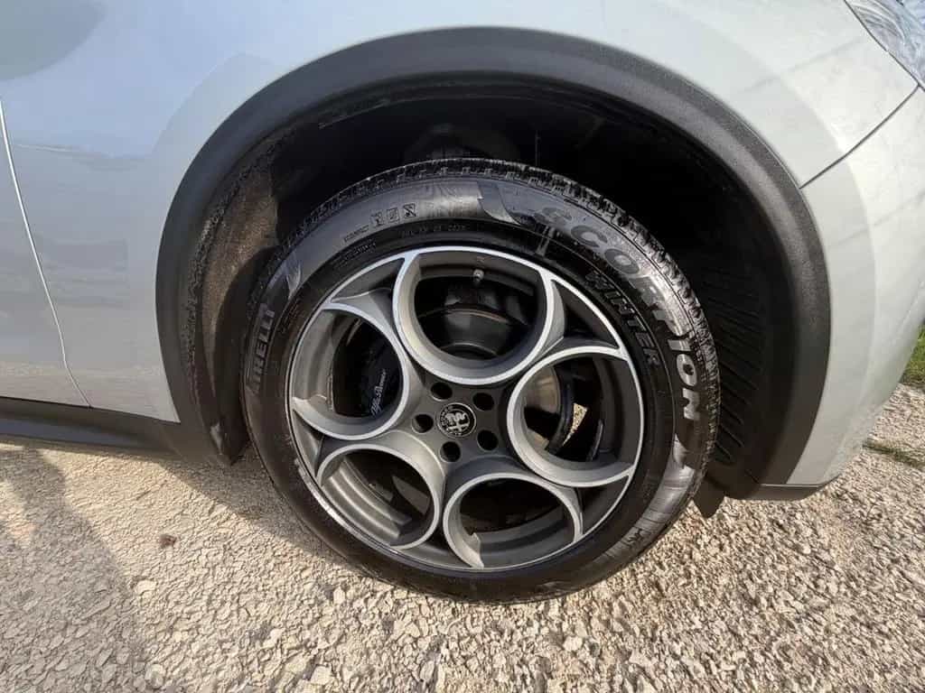 Alfa Romeo Stelvio 2.2 Turbodiesel 190 CV AT8 Q4 10/2020-photo-5