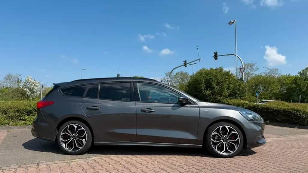 Ford Focus 1,5 EcoBoost 110kW ST-Line Turnier ST-Line 10/2019-photo-1