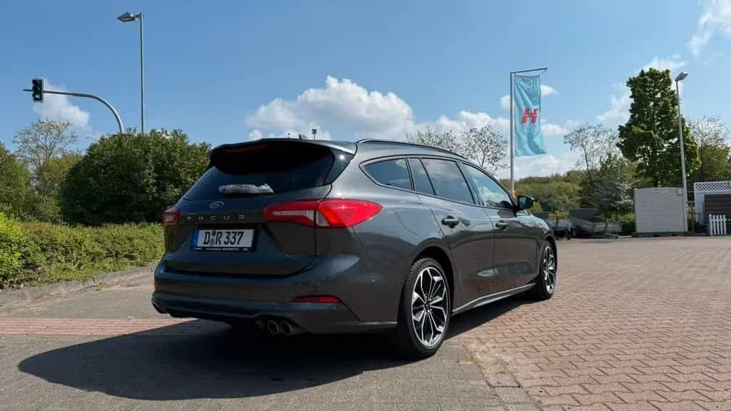 Ford Focus 1,5 EcoBoost 110kW ST-Line Turnier ST-Line 10/2019-photo-2