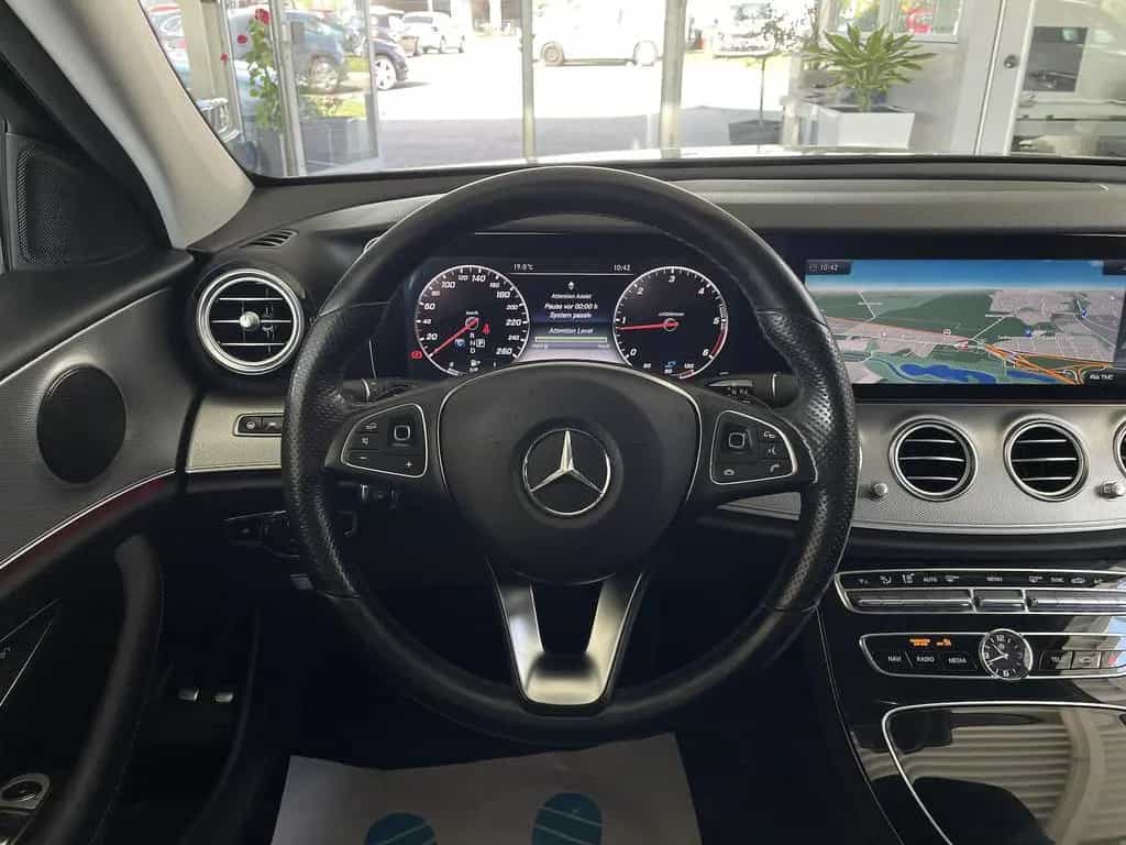 Mercedes-Benz E-Class 220 d Avantgarde Leder Kamera Virtual Keyless 01/2017-photo-14