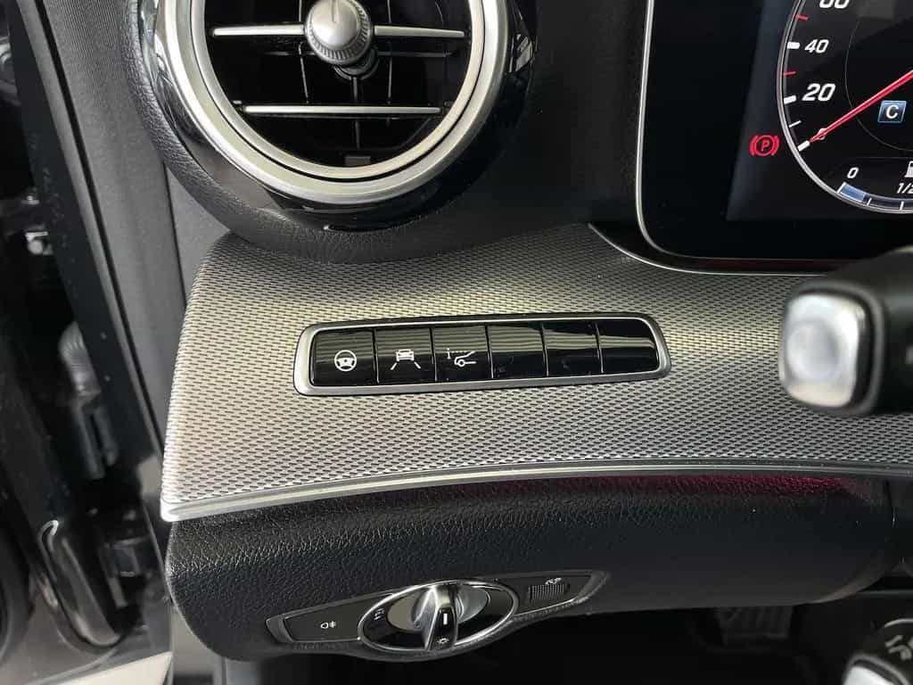 Mercedes-Benz E-Class 220 d Avantgarde Leder Kamera Virtual Keyless 01/2017-photo-19