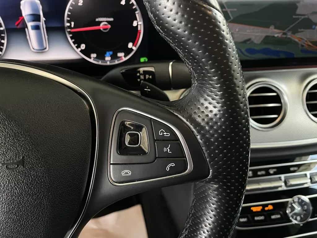 Mercedes-Benz E-Class 220 d Avantgarde Leder Kamera Virtual Keyless 01/2017-photo-22