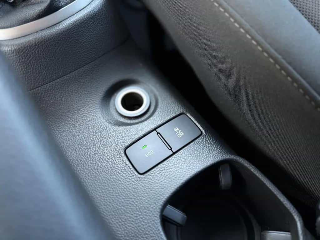 Chevrolet Aveo Schrägheck LT+ /KLIMA/TEMP/NAVI 04/2013-photo-18