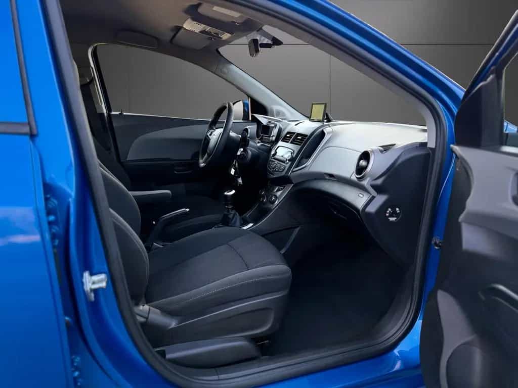 Chevrolet Aveo Schrägheck LT+ /KLIMA/TEMP/NAVI 04/2013-photo-19