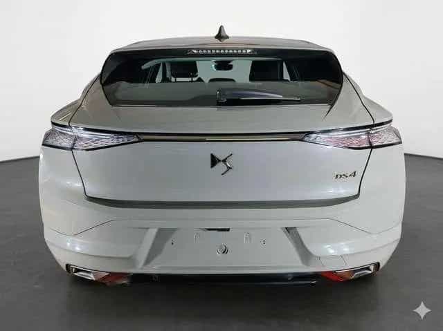 DS Automobiles DS4 DS 4 1.2 130cv Trocadero Auto 07/2023-photo-4